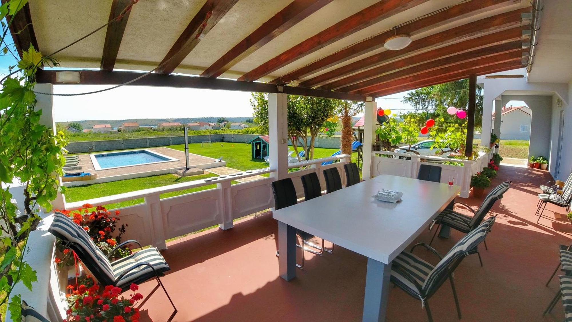 Вілла House Rose With Garden And Pool Любач Екстер'єр фото